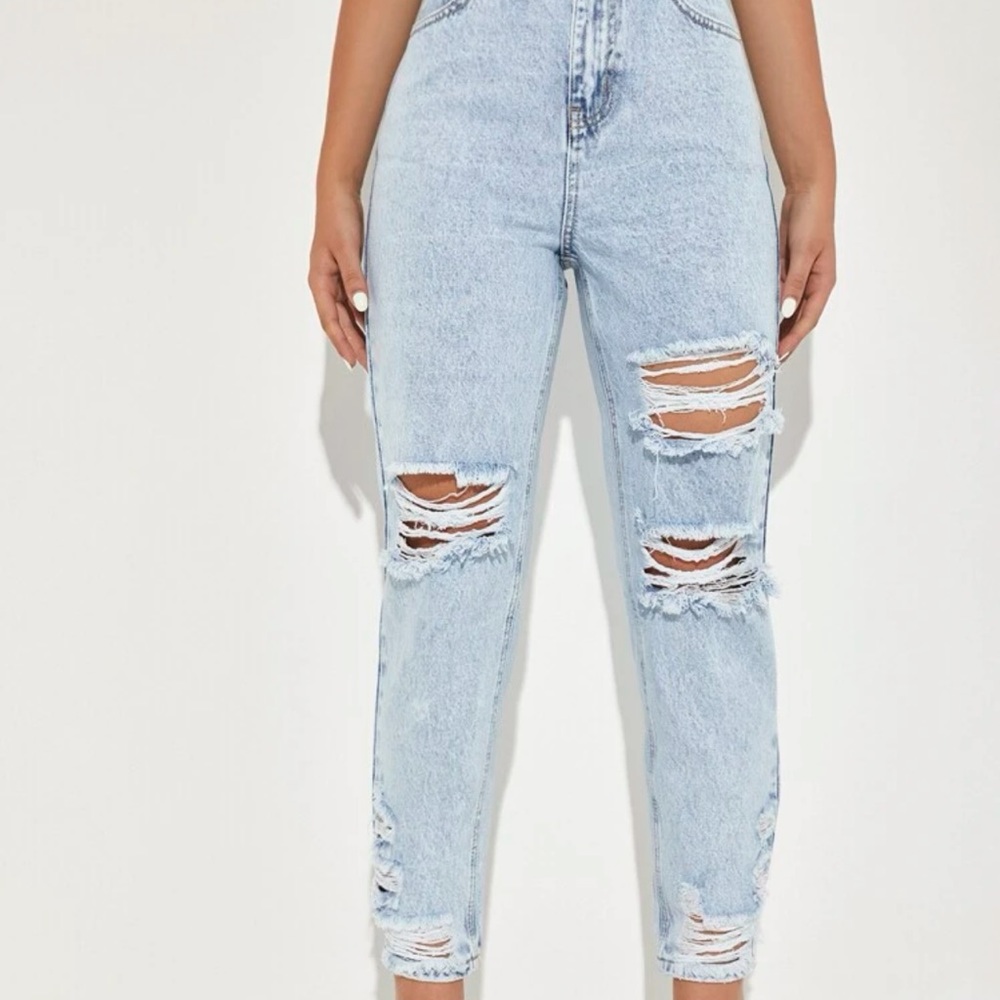 light washed boyfriend jeans